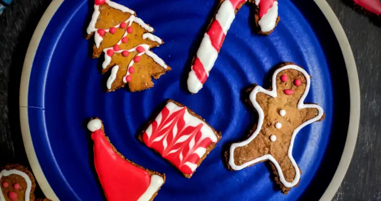 Gingerbread Cookies (Eggless Christmas Cookie Recipe)