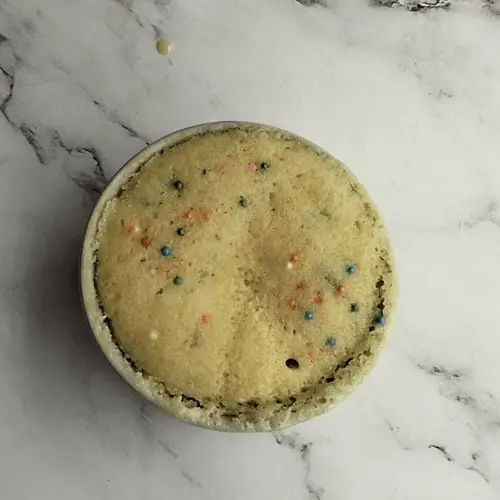 Birthday Funfetti mug cake-no egg