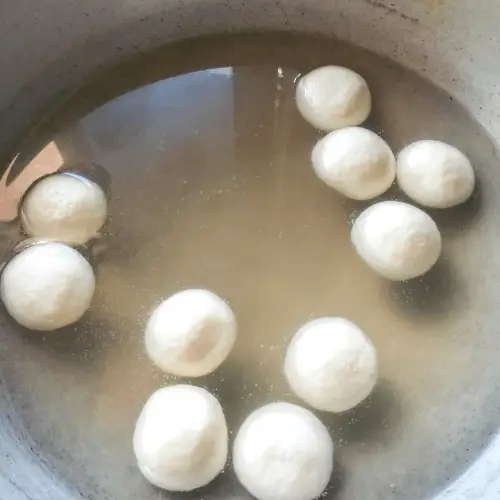 Easy Recipe for Rasgulla