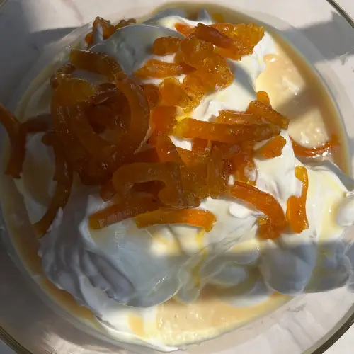 No churn Burnt Milk/Ghee Leftover and Jalebi Ice Cream