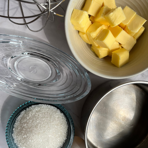 What happens if you put too much butter in cookies? 